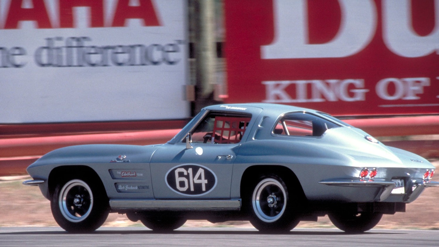 Corvette Generations/C2/C2 1963 Z06 in Race.jpg